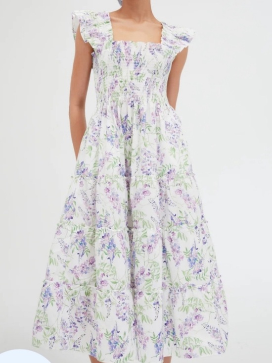 Hill House Dresses & Skirts - Hill House Ellie Nap Dress in Wisteria Floral Size XS